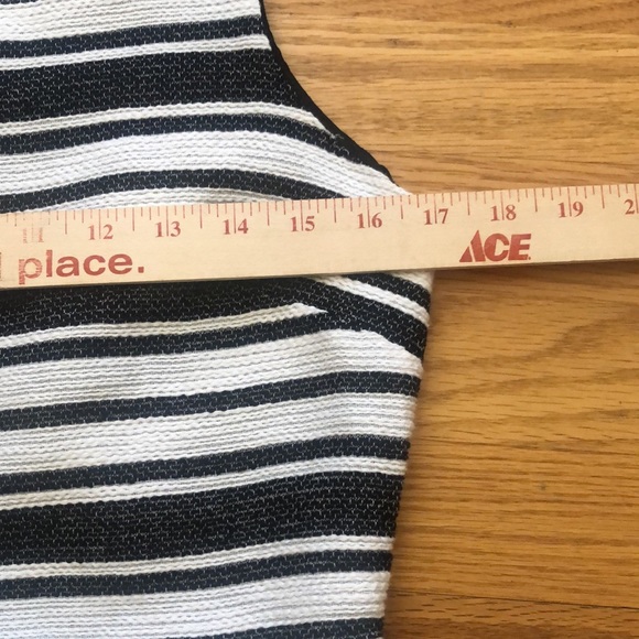 Banana Republic Sleeveless Striped Dress 8P - Picture 9 of 12